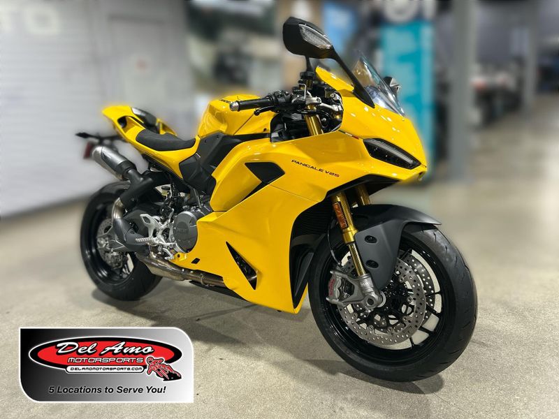 New 2026 Ducati PANIGALE V2 S 