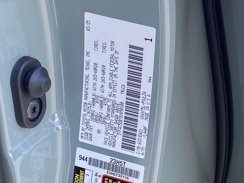 New 2025 Toyota Tundra Limited HybridImage 21