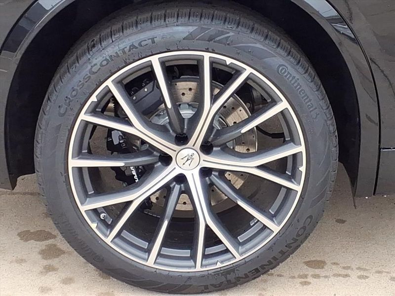 New 2026 Maserati Grecale ModenaImage 6