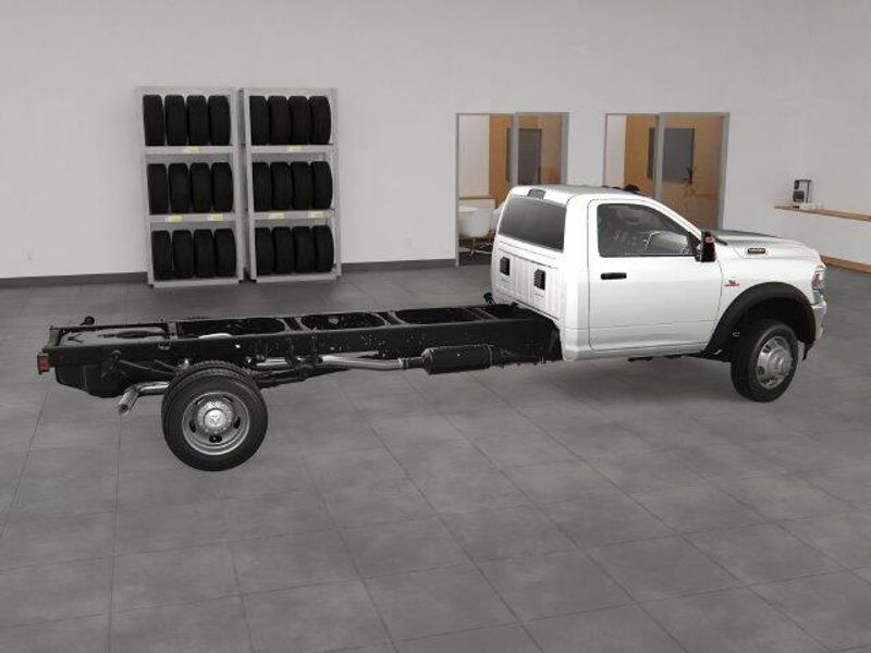 New 2023 RAM 5500 Tradesman Chassis Regular Cab 4x2 120