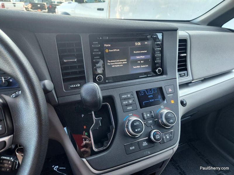 Used 2020 Toyota Sienna LE