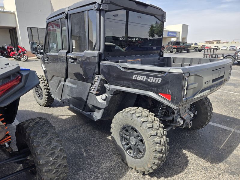 USED 2026 CAN-AM SSV DEF MAX TEXCAB 65 HD11 BK HB 26 LIMITED HD11 Image 4