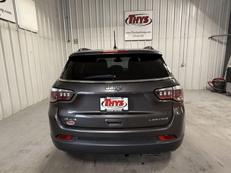 Used 2019 Jeep Compass LimitedImage 4