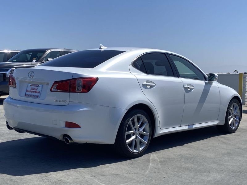 2013 Lexus IS 250 250Image 4