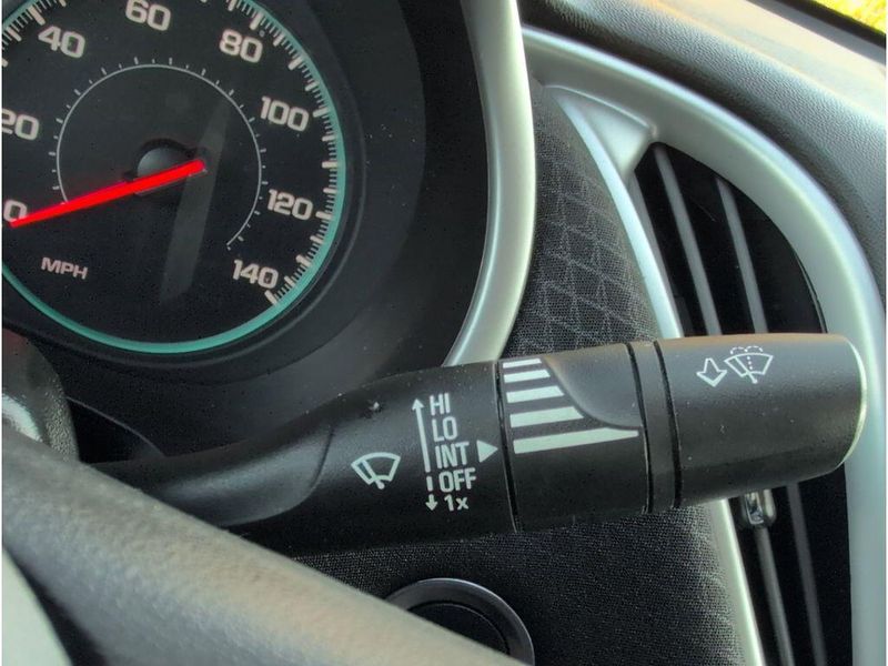 Used 2023 Chevrolet Malibu LTImage 22