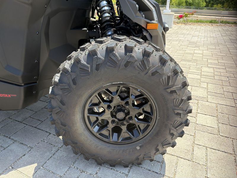 New 2026 Can-Am MAVERICK X3 X TURBO Image 19