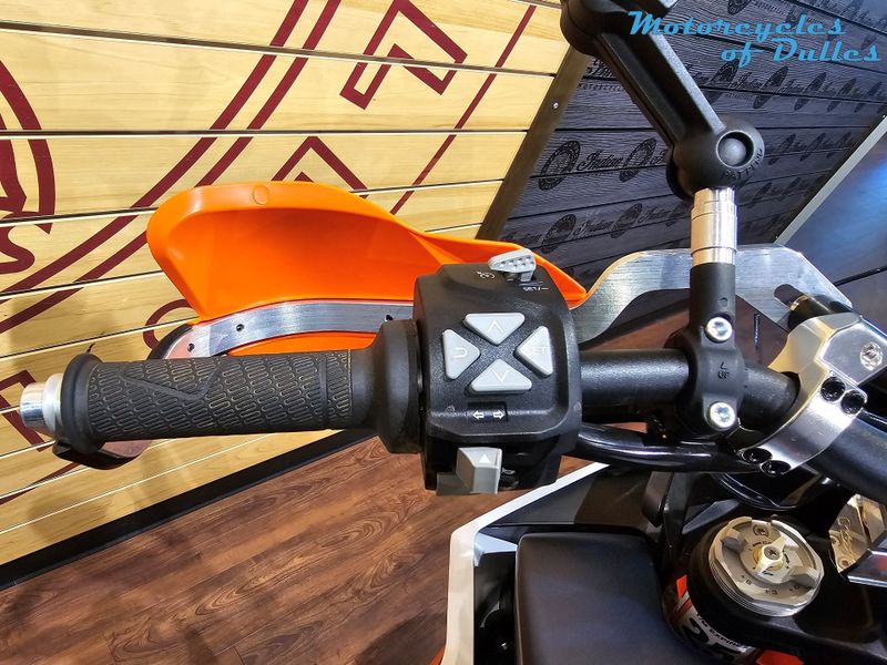 2023 KTM Adventure 890 R Image 14