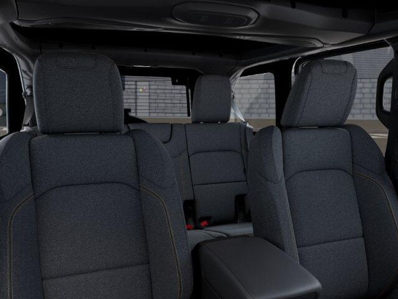 Jeep Wrangler 4xE Image 26