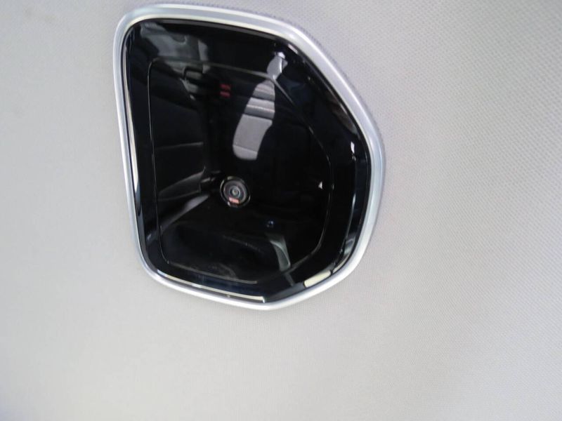 2022 Jeep Grand Cherokee L Limited 4x4 4dr SUVImage 31