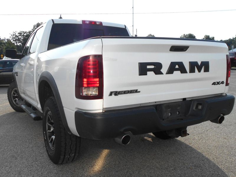 2016 RAM 1500 RebelImage 4