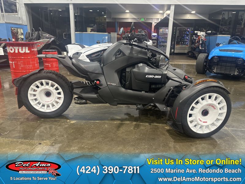 2023 Can-Am F3PC  in a CLASSIC, EPIC OR EXCLUSIVE PANEL COLOR OPTIONS exterior color. Del Amo Motorsports of Redondo Beach (424) 304-1660 delamomotorsports.com 