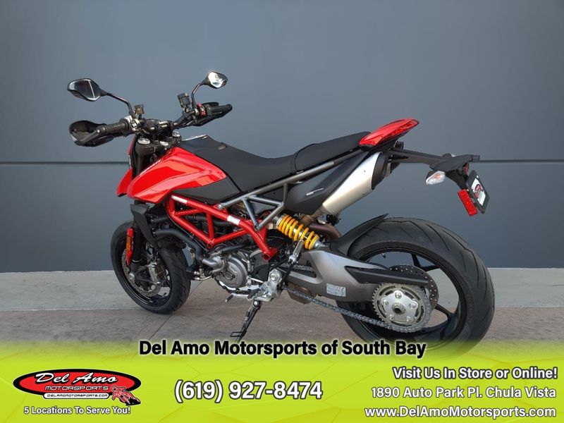 2023 Ducati HYPERMOTARD 950 SP  in a LIVERY exterior color. Del Amo Motorsports of South Bay (619) 547-1937 delamomotorsports.com 