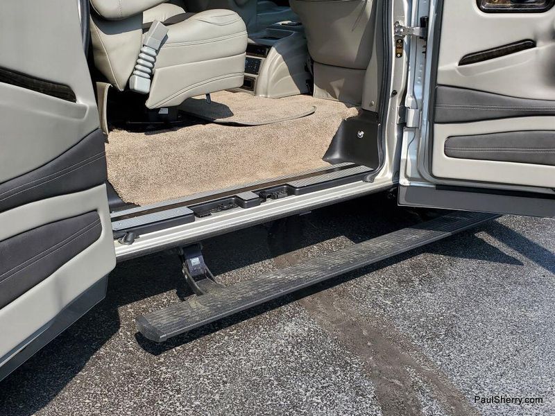 2022 Chevrolet Express Cargo Image 21