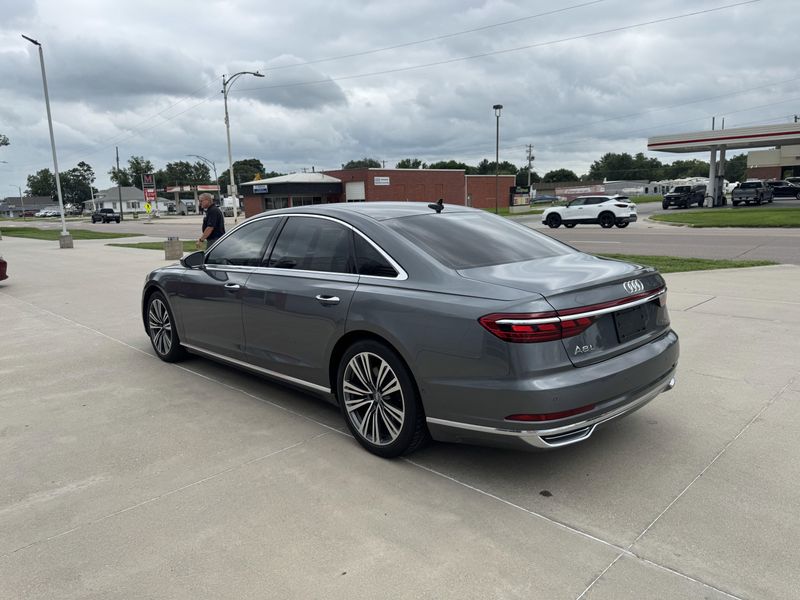 Used 2019 Audi A8 L Image 6