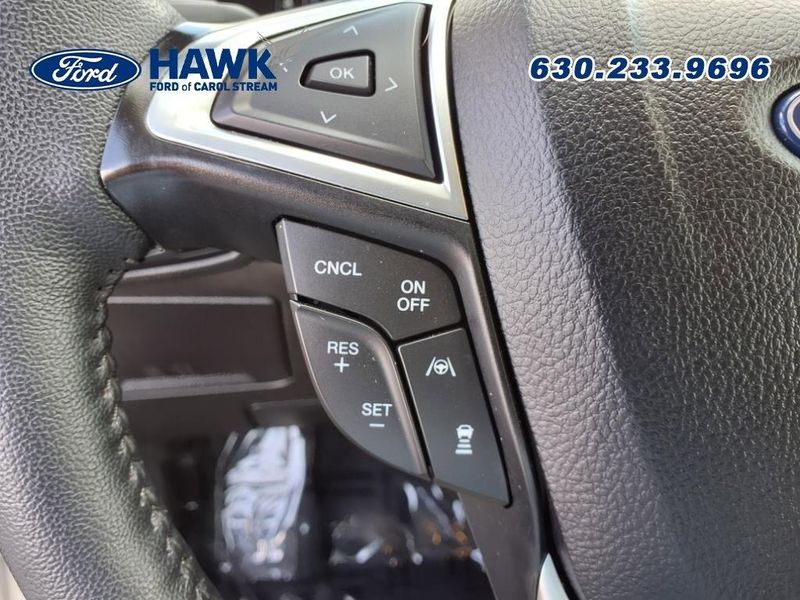 2024 Ford Edge SEL photo 16