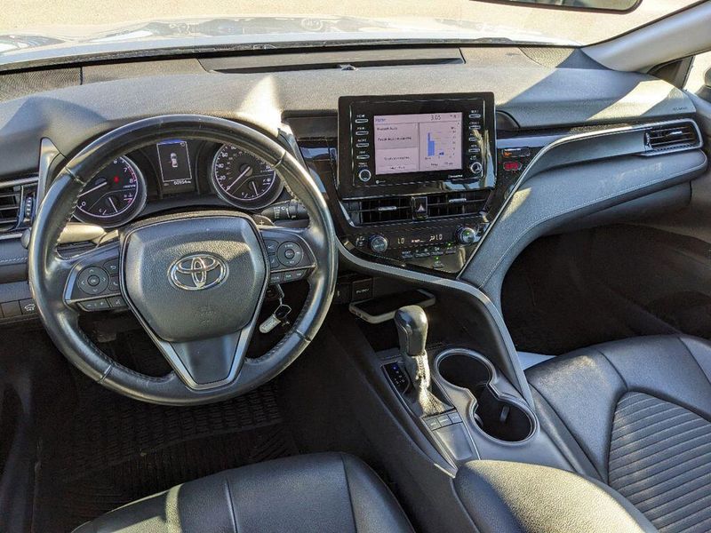 2022 Toyota Camry SEImage 20