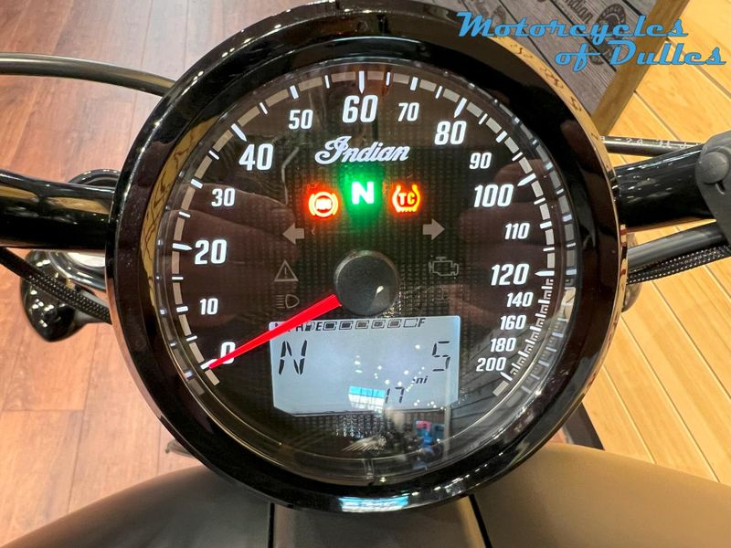 New 2025 Indian Motorcycle Scout Bobber Sixty Ltd Image 12