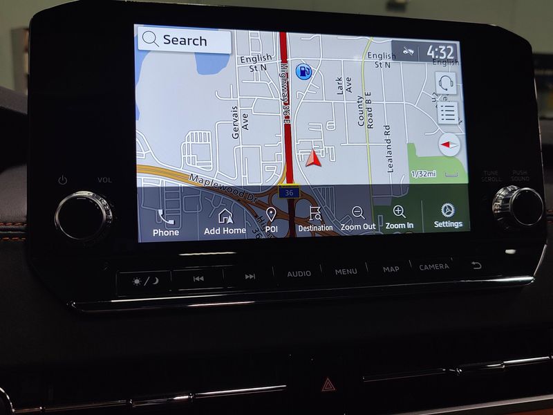 Used 2023 Mitsubishi Outlander PHEV SEL AWD 40th Anniv w/Sunroof/NavImage 11