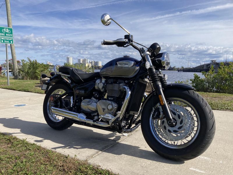 2025 Triumph Bonneville Speedmaster