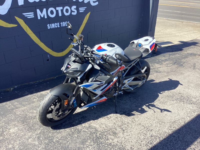New 2026 BMW M 1000 R 
