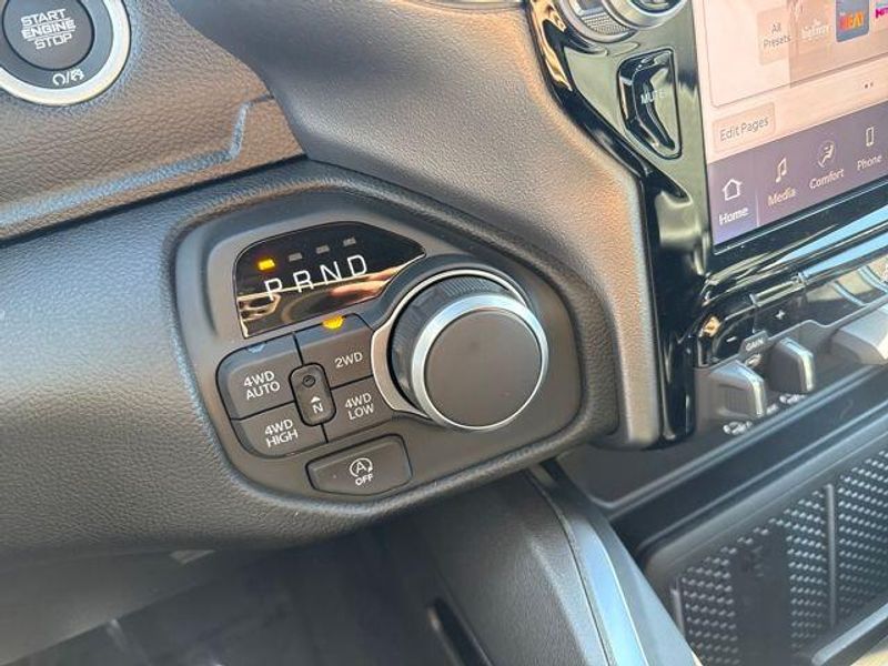 2026 RAM 1500 Big Horn Crew Cab 4x4 5'7' Box