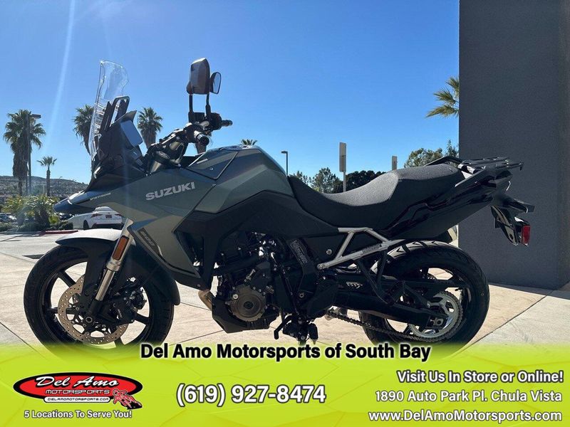 New 2024 Suzuki V-STROM 800 TOURING Image 10