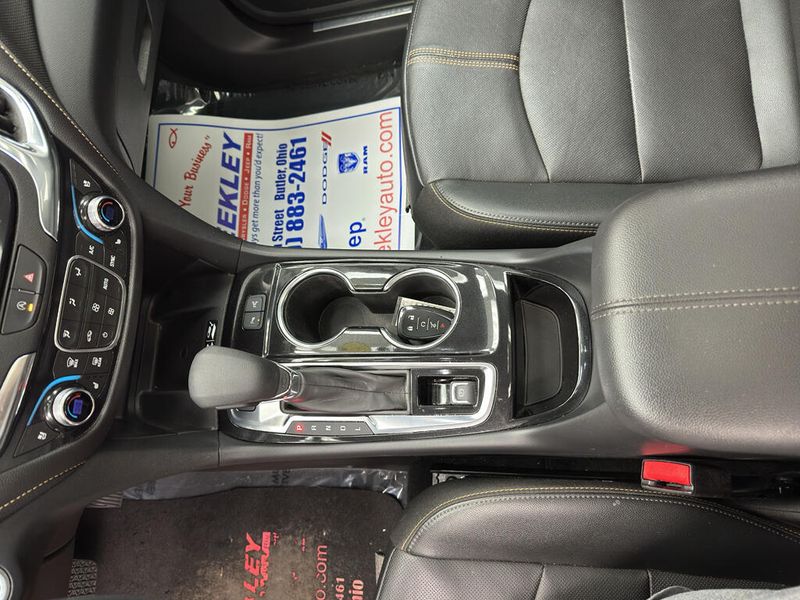Used 2024 Chevrolet Equinox PremierImage 10