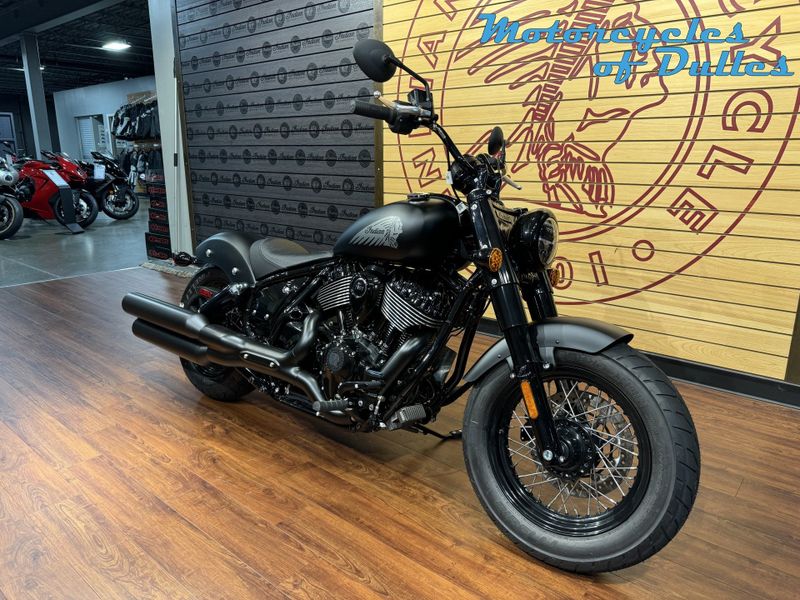 2024 Indian Motorcycle Chief Bobber Dark Horse Image 2