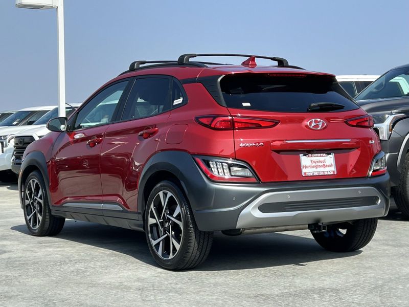 Used 2022 Hyundai Kona LimitedImage 4