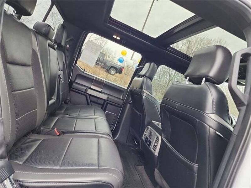 2019 Ford F-150 RaptorImage 28