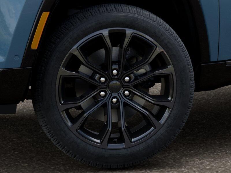 2026 Jeep Grand Wagoneer L Summit Obsidian 4x4