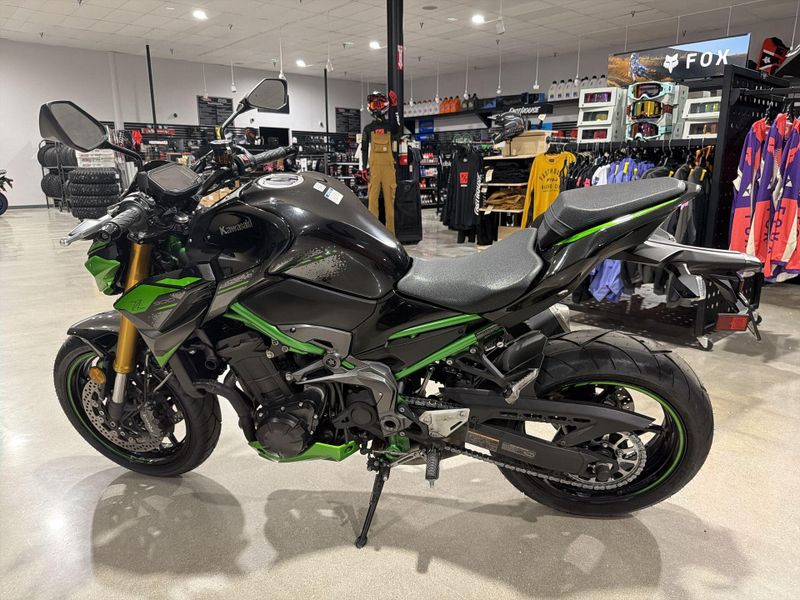 Used 2024 Kawasaki Z900 SE Image 14