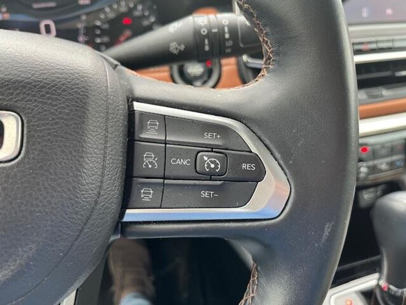 2022 Jeep Compass Image 10
