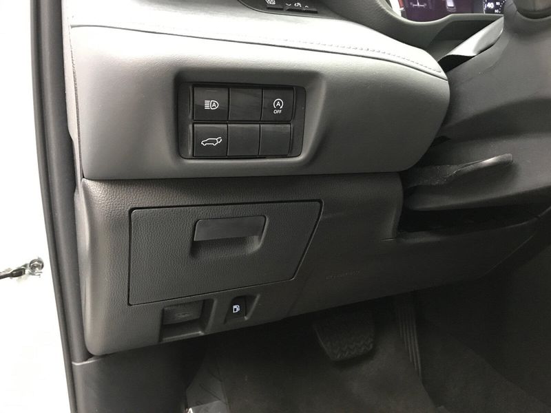 2024 Toyota Highlander XLEImage 4