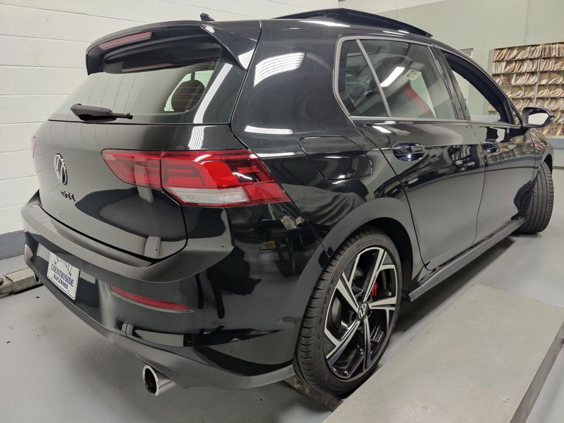 2024 Volkswagen Golf GTI SE w/Sunroof/Leather PkgImage 9