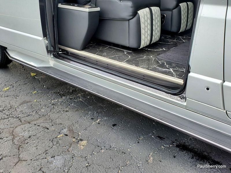 2024 RAM Promaster 3500 Slt+ Window Van High Roof 159