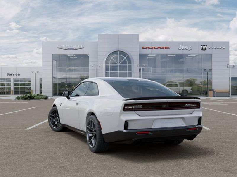 New 2026 Dodge Charger Scat Pack 2-door AwdImage 3