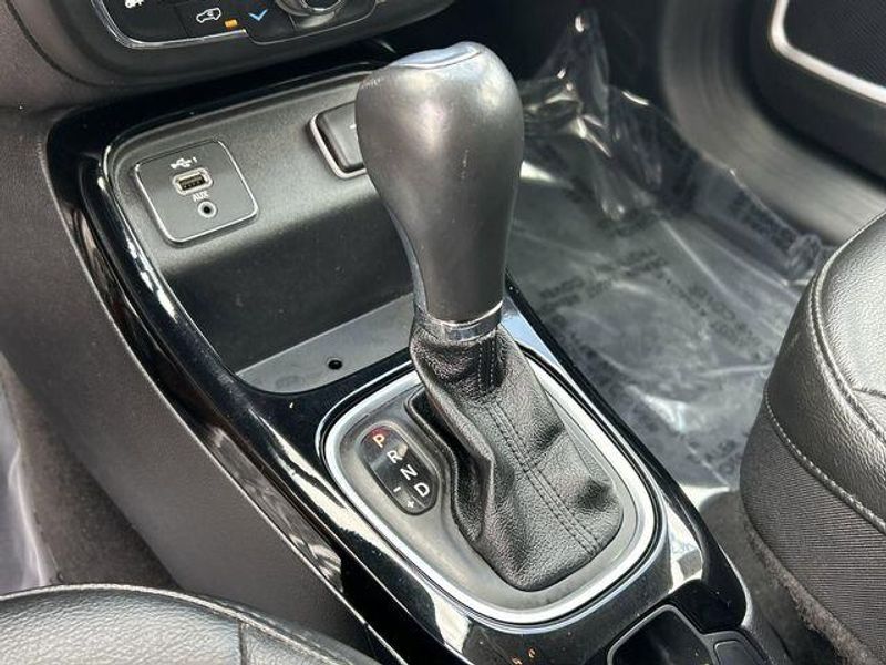 Used 2021 Jeep Compass AltitudeImage 28