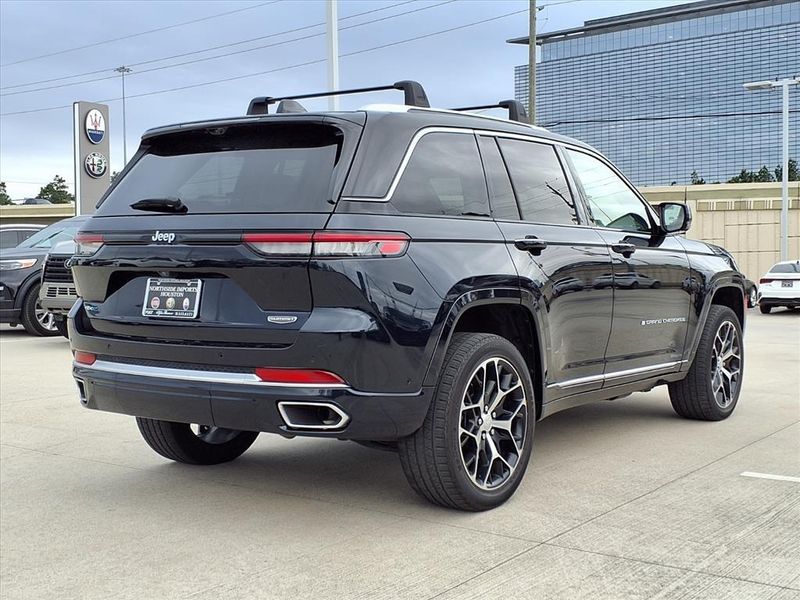 Used 2023 Jeep Grand Cherokee Summit Reserve 4xeImage 8