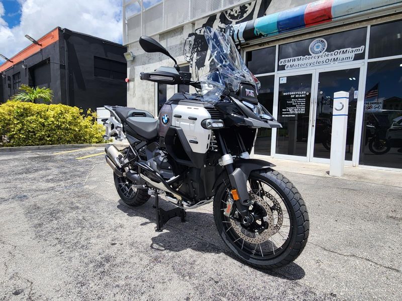 2026 BMW R 1300 GS AdventureImage 9