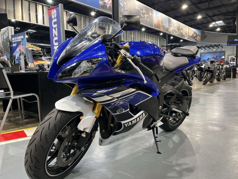 Used 2013 Yamaha YZFR6 Image 21