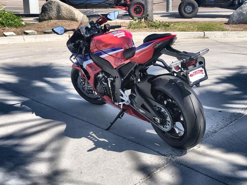 New 2026 Honda CBR1000RR-R FIREBLADE SP Image 15