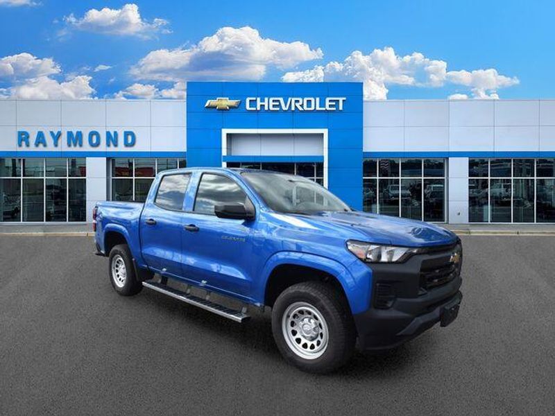 Used 2023 Chevrolet Colorado Work TruckImage 10