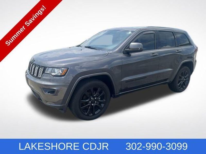 2020 Jeep Grand Cherokee Altitude