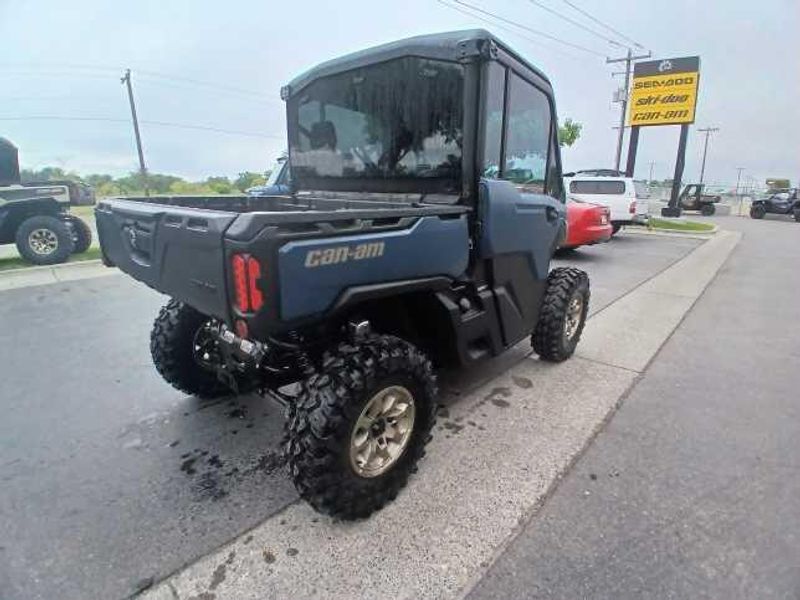 2025 Can-Am DEFENDER LTD HD10 