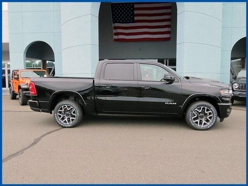 New 2025 RAM 1500 LaramieImage 2