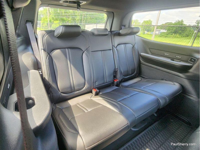 2026 Jeep Grand Wagoneer Upland 4x4