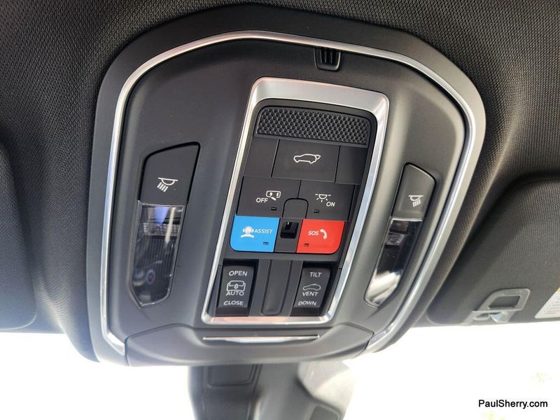 New 2025 Jeep Grand Cherokee Altitude X 4x4