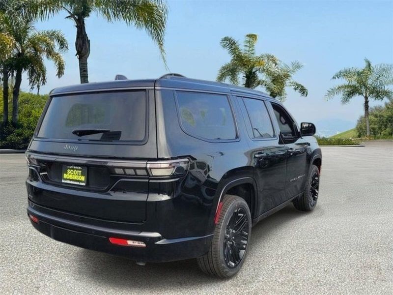 2026 Jeep Grand Wagoneer Limited Reserve 4x4