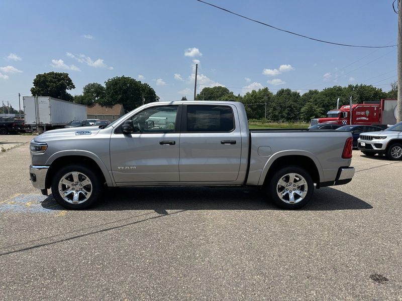 2025 RAM 1500 Big Horn Crew Cab 4x4 5